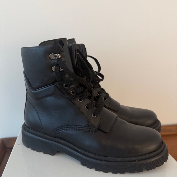 MONCLER Patty leather ankle boots Size W 40 black - Picture 1 of 4